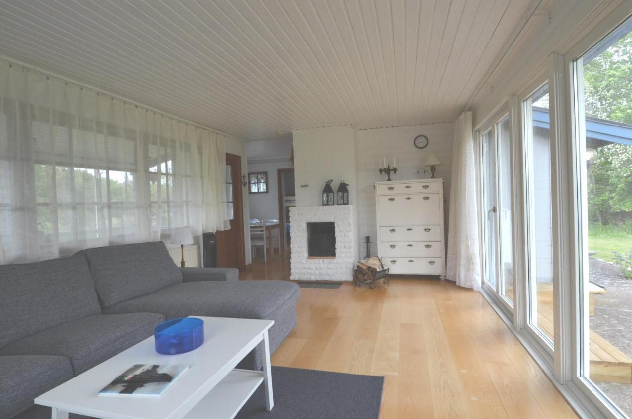 Rosenborgs Friluftspensionats Stugor Med Koek Farjestaden Ngoại thất bức ảnh